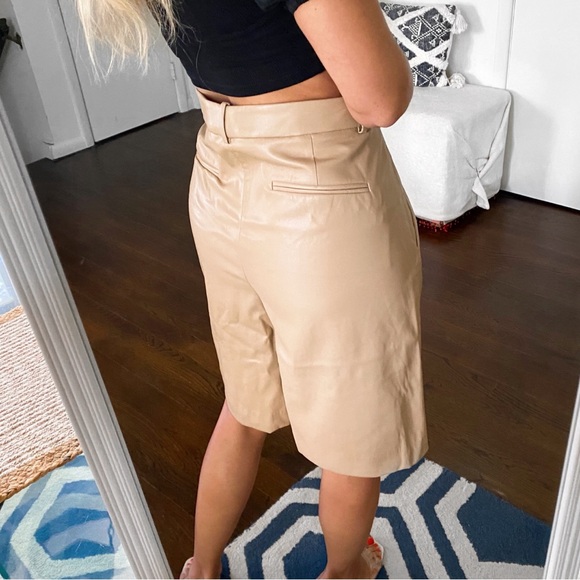 🍂 ZARA TAN FAUX LEATHER HIGH WAIST BERMUDA SHORTS! - Picture 4 of 16